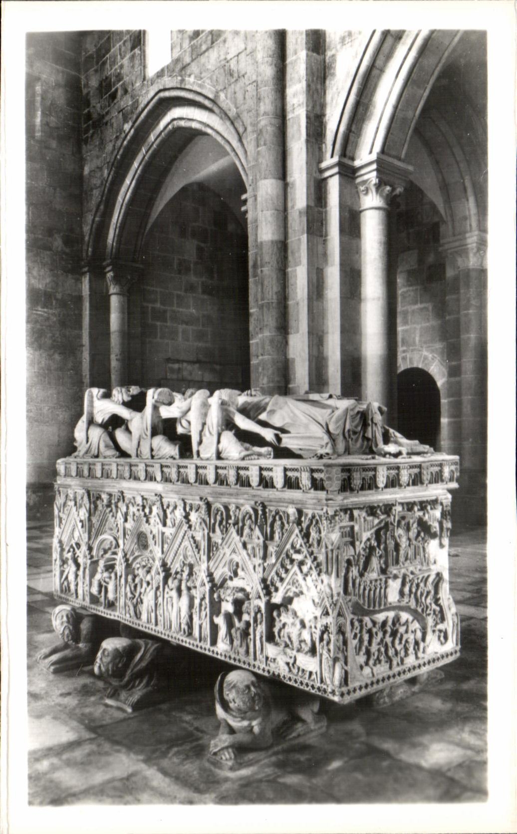 Túmulo de D. Inês de Castro — Alcobaça — Édition de Joaquim António da Fonseca