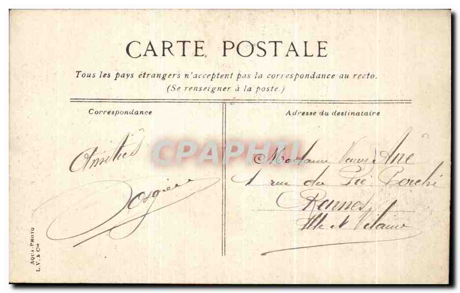 CPA Versailles Petit Trianon Chambre a coucher de Marie Antoinette — Verso