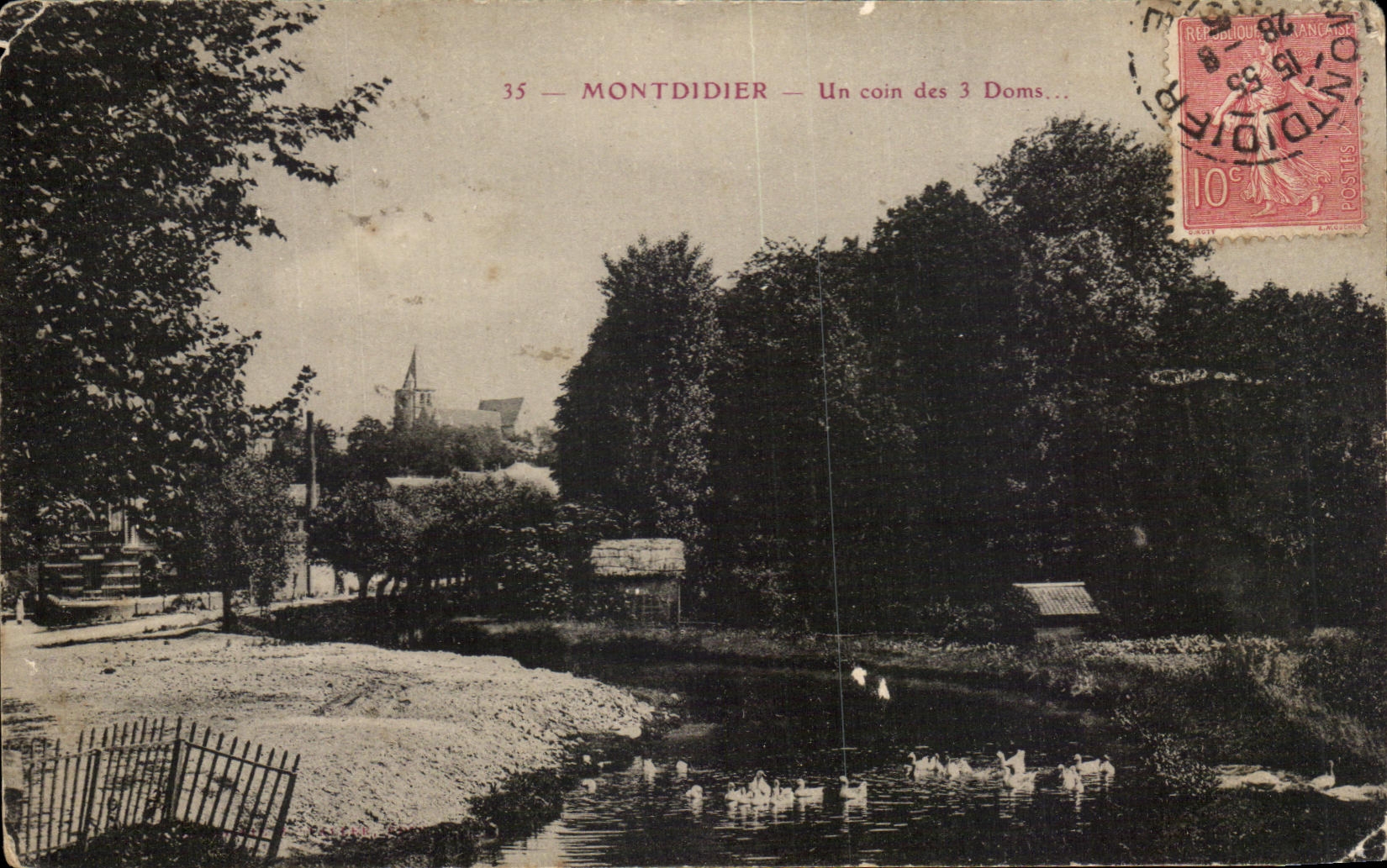CPA Montdidier Un Coin des 3 Doms