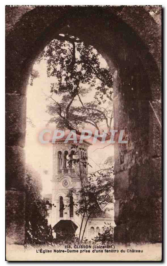 CPA Clisson L'Eglise Notre Dame prise d'une fenetre du Chateau