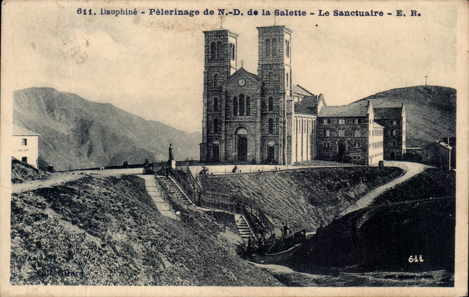 Dauphiné - Pèlerinage de N.-D. de la Salette - Le Sanctuaire - E. R.