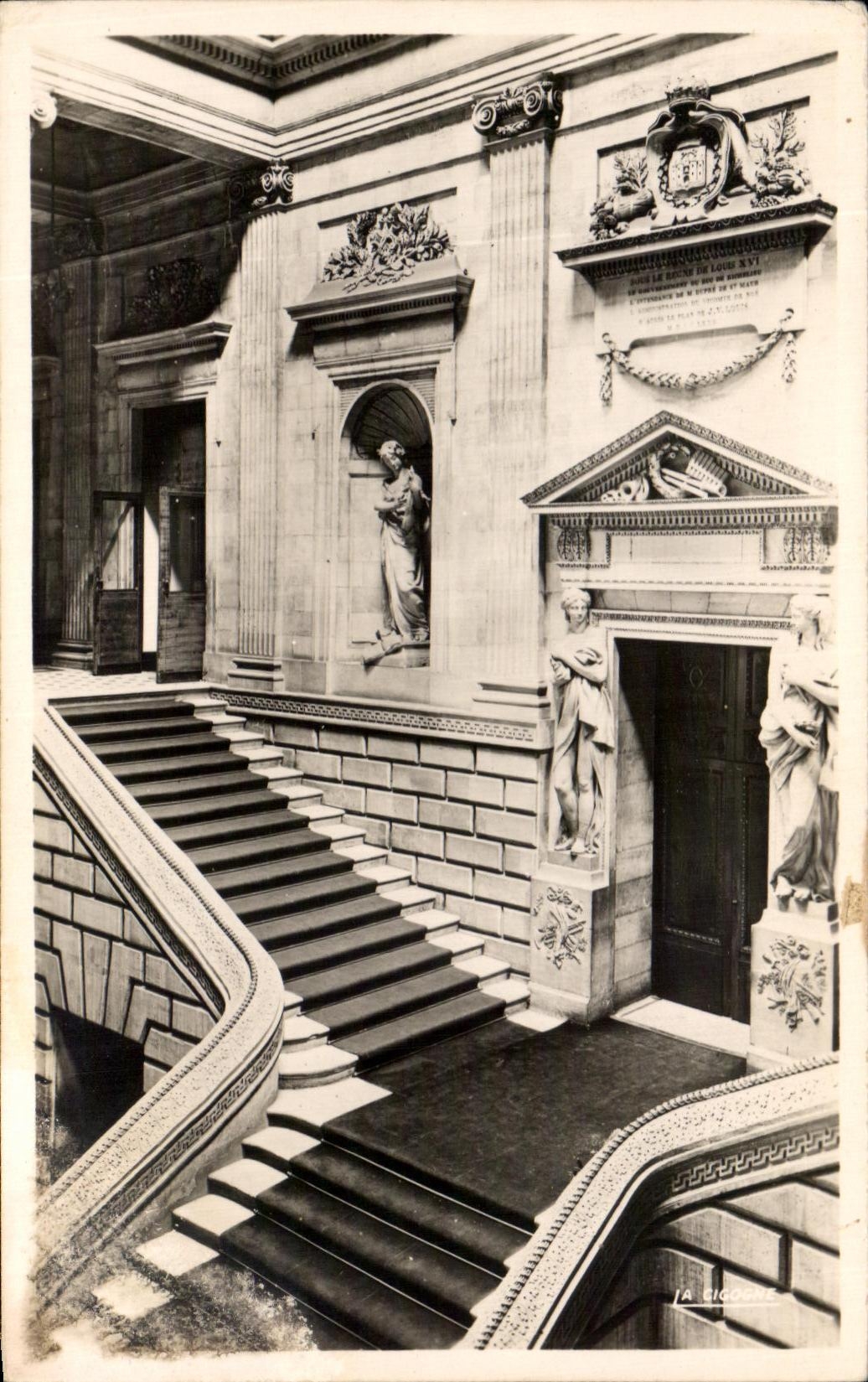 CPA Bordeaux Interieur Du Grand Theatre L'Escalier