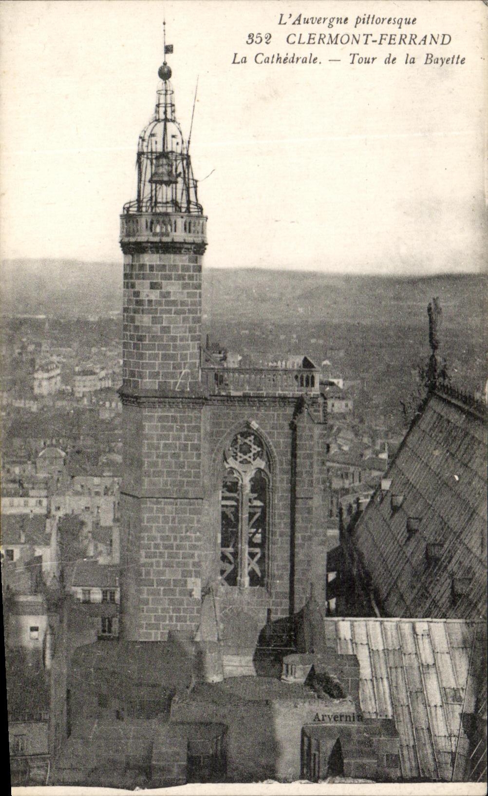 Clermont-Ferrand — Tour de la Bayette — L'Auvergne pittoresque