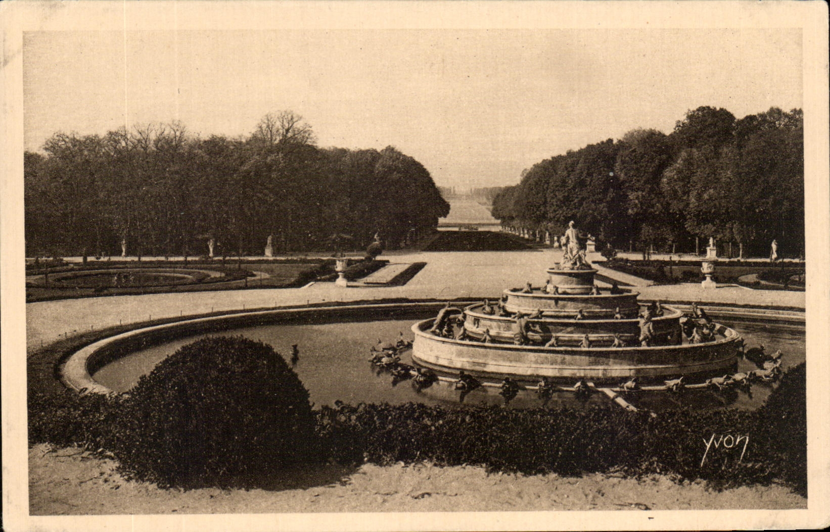 CPA Splendeurs Et Charmes De Versailles Perspective du Bassin du bassin de Latone et Allee Royale