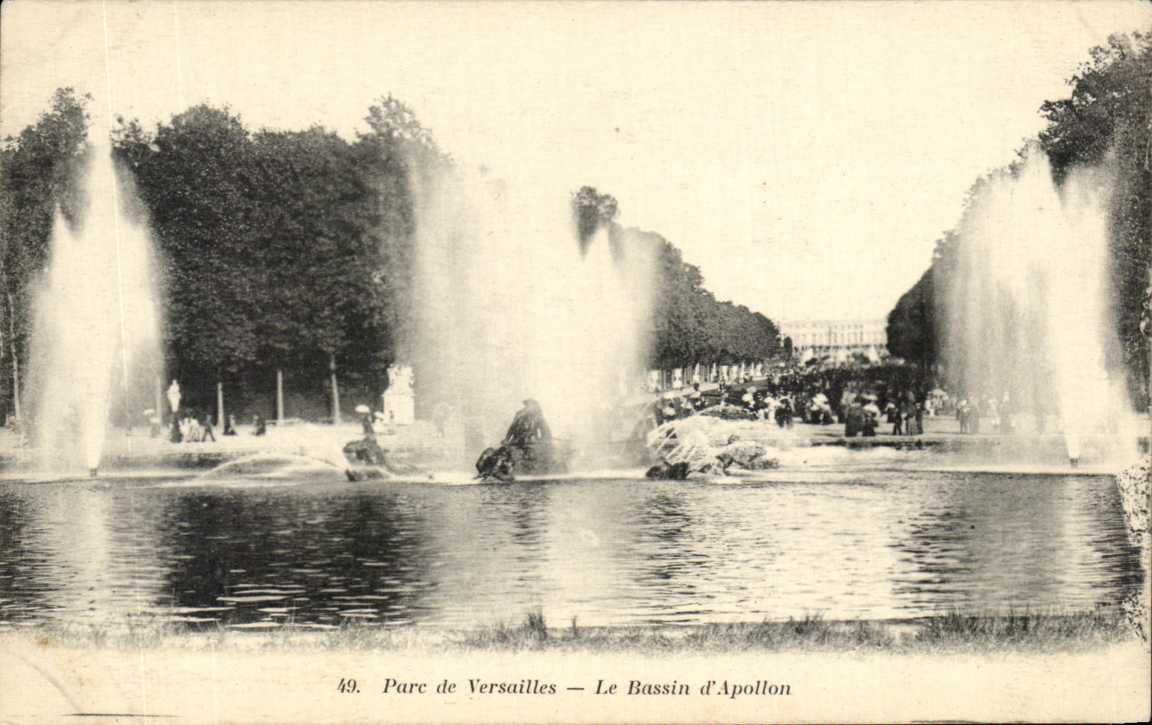 CPA Pare de Versailles le Bassin d'Apollon