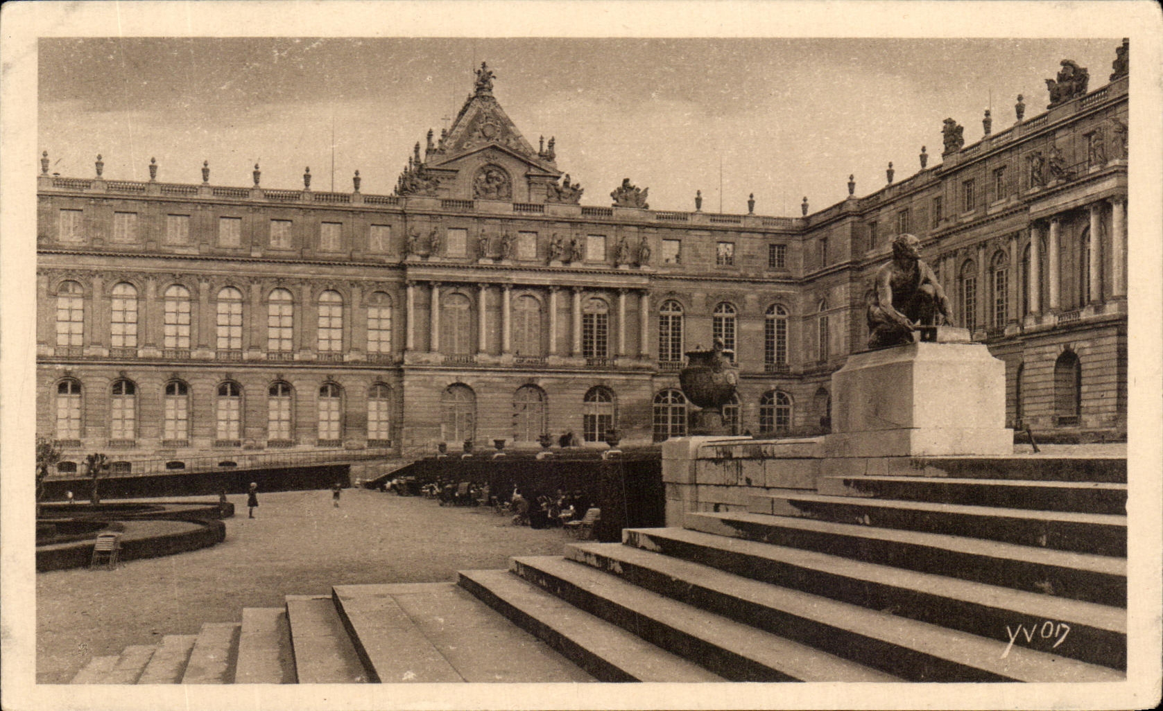 Aile Nord du Château — Versailles — Édition d'Art YVON, Neuilly-sur-Seine