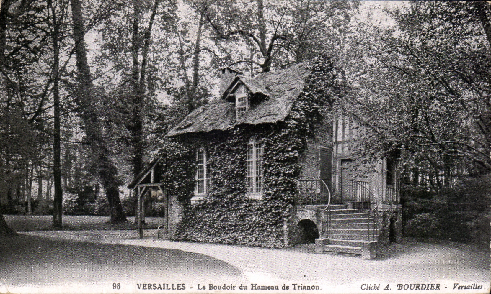 CPA Versailles Le Boudoir du Hameau de Trianon 