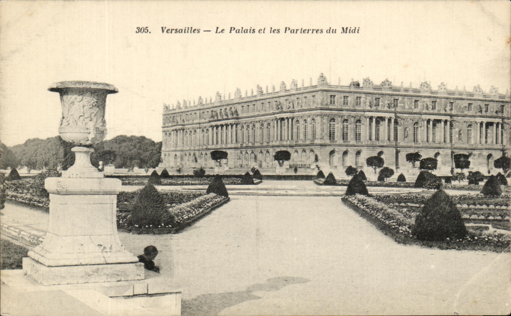 Versailles — Le Palais et les Parterres du Midi — Héliotypie A. Bourdier