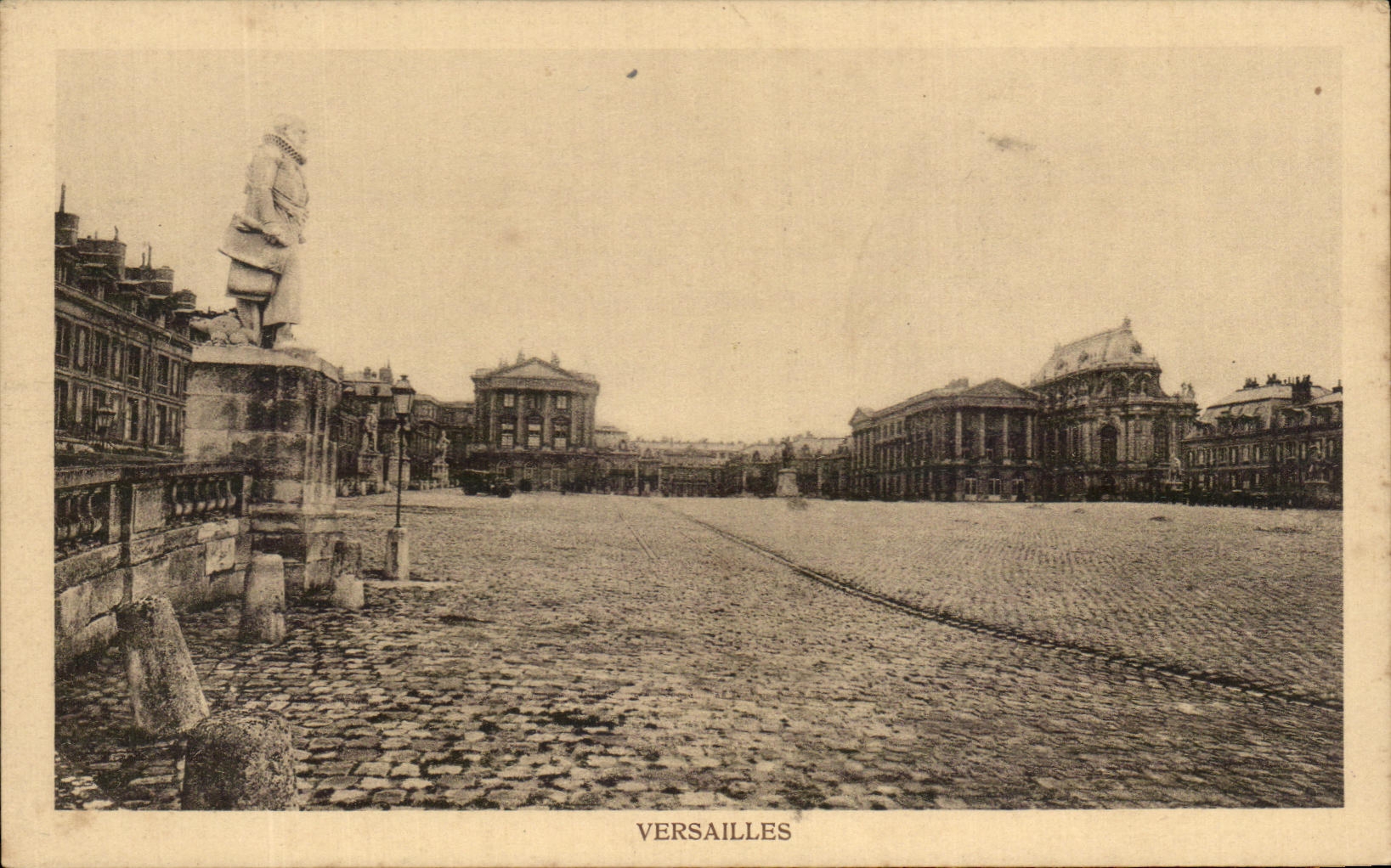 Versailles — Place d'Armes avec statue — Édition J. B. Jung & Cie, Colmar, n° 39 A