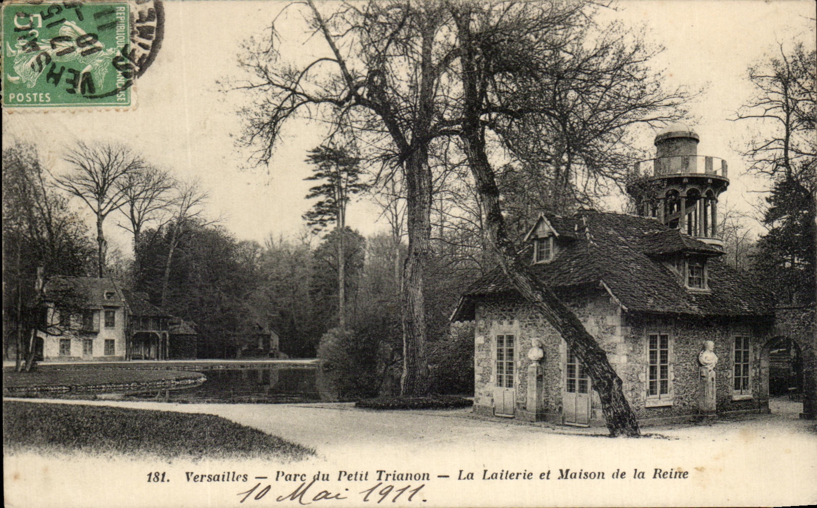 CPA Versailles Parc du Petit Trianon La Laiterie et Maison de la Reine
