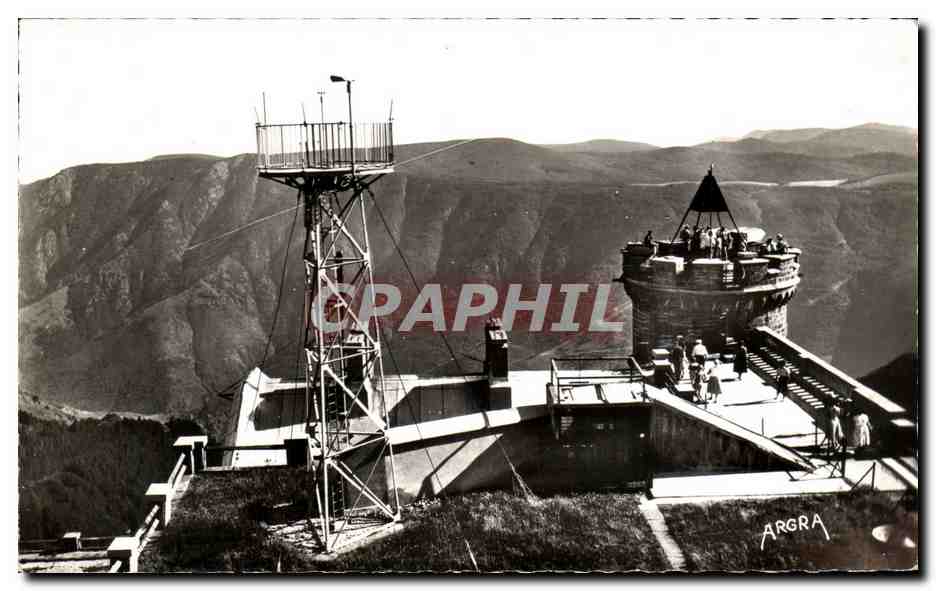 Mont-Aigoual — vue panoramique du sommet avec tour et tour de guet — ARGRA