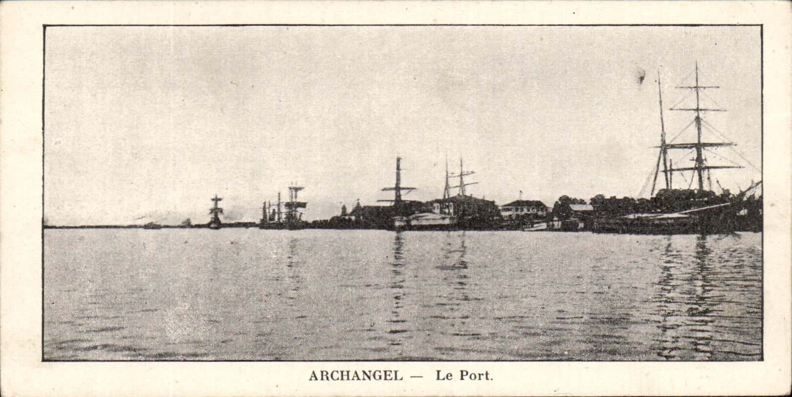 CPA Archangel Le Port Bateaux Russie