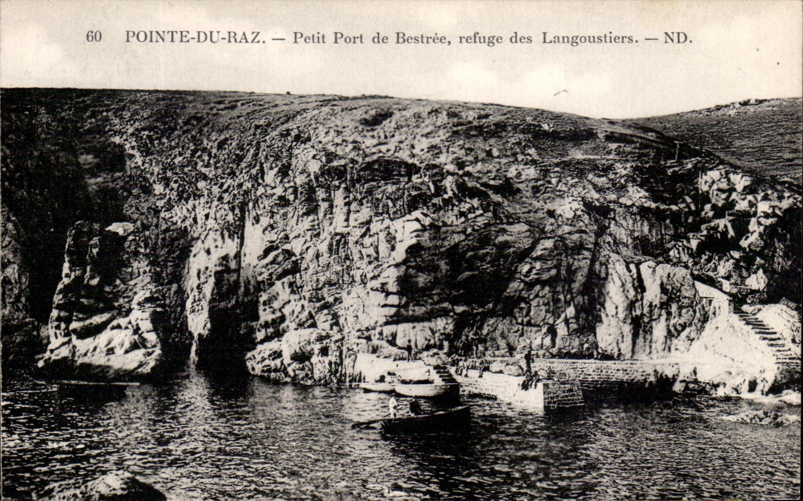 CPA Pointe Du Raz Petit Port De Bestree Refuge Des Langoustiers Langouste