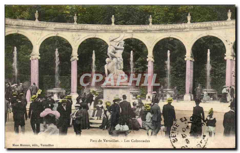 CPA Parc De Versailles Les Colonnades