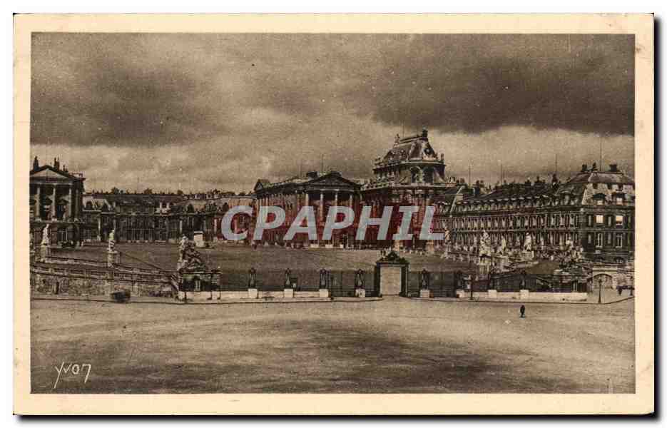 CPA Splendeurs Et Charmes De Versailles Vue D'Ensemble De La Facade Du Palais