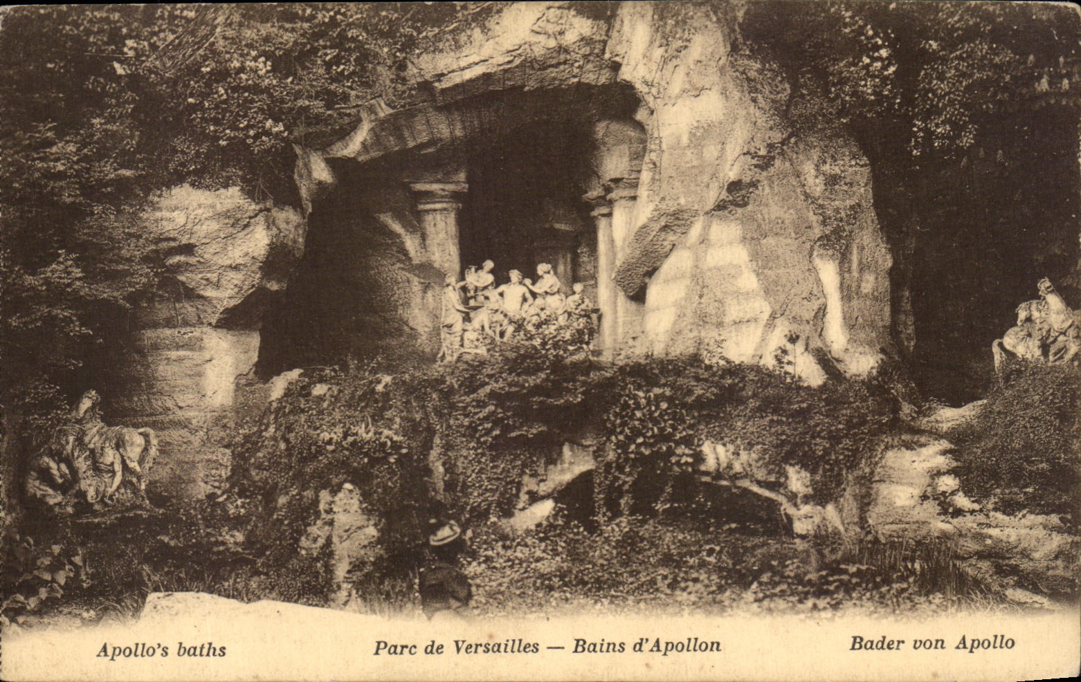 CPA Parc De Versailles Bains d'Apollon 