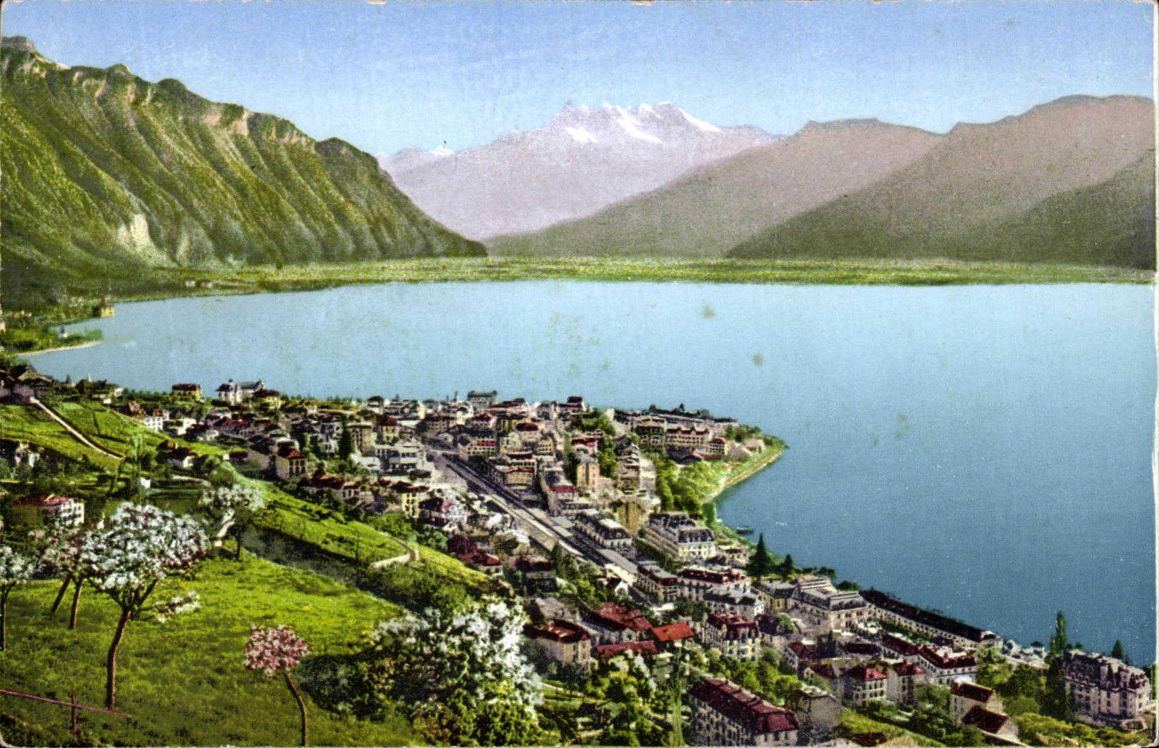 CPA Montreux vue generale et les Dents du Midi