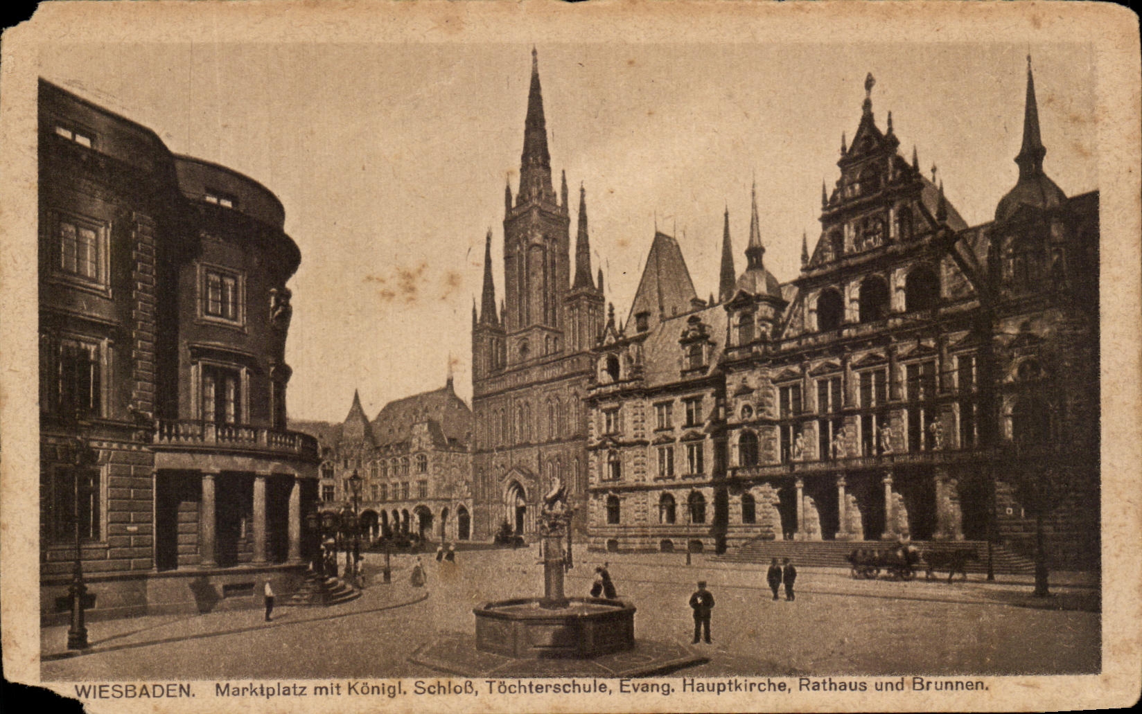 Wiesbaden — Marktplatz avec le château royal, l'école des filles, l'église évangélique, la mairie et le fontaine — éditeur van den Boogaart's Kunstanstalt, série CPAPHIL