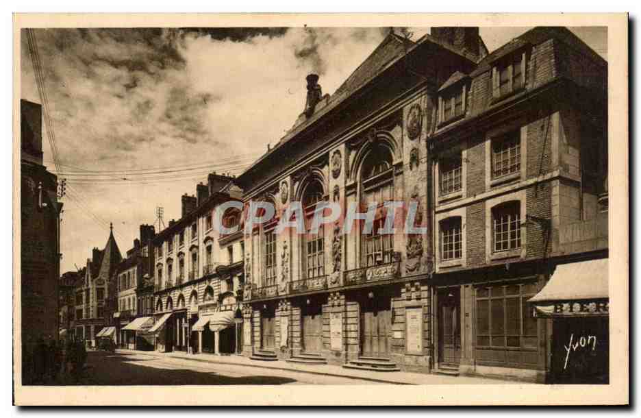 CPA Amiens Rue Des Trois Cailloux le Theatre