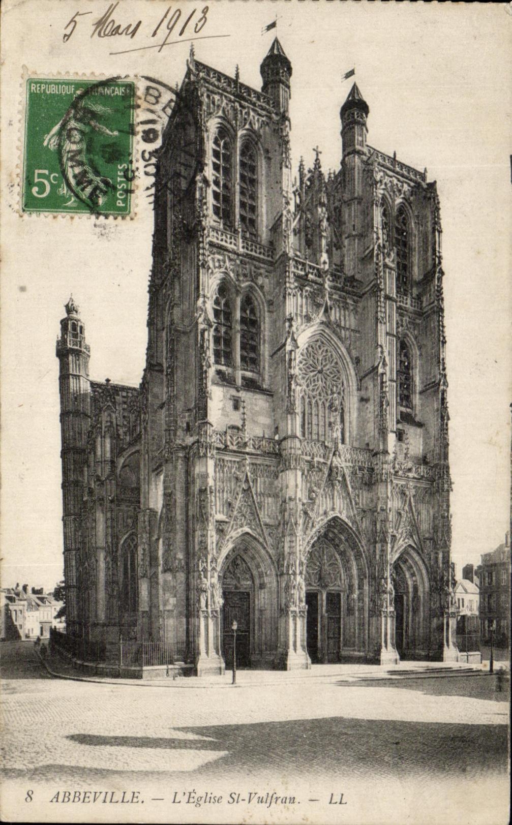 CPA Abbeville L'Eglise St Vulfran
