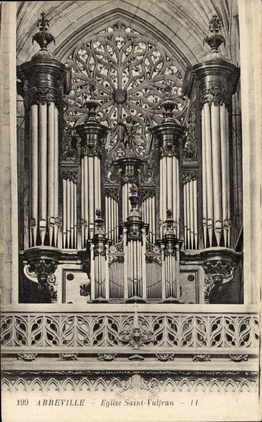 CPA Abbeville Eglise Saint Vulfran Orgue 