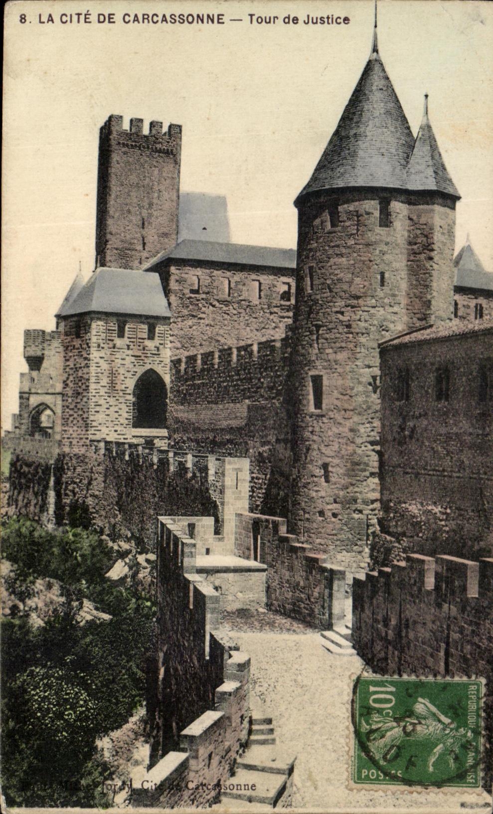 CPA La Cite De Carcassonne Tour de Justice