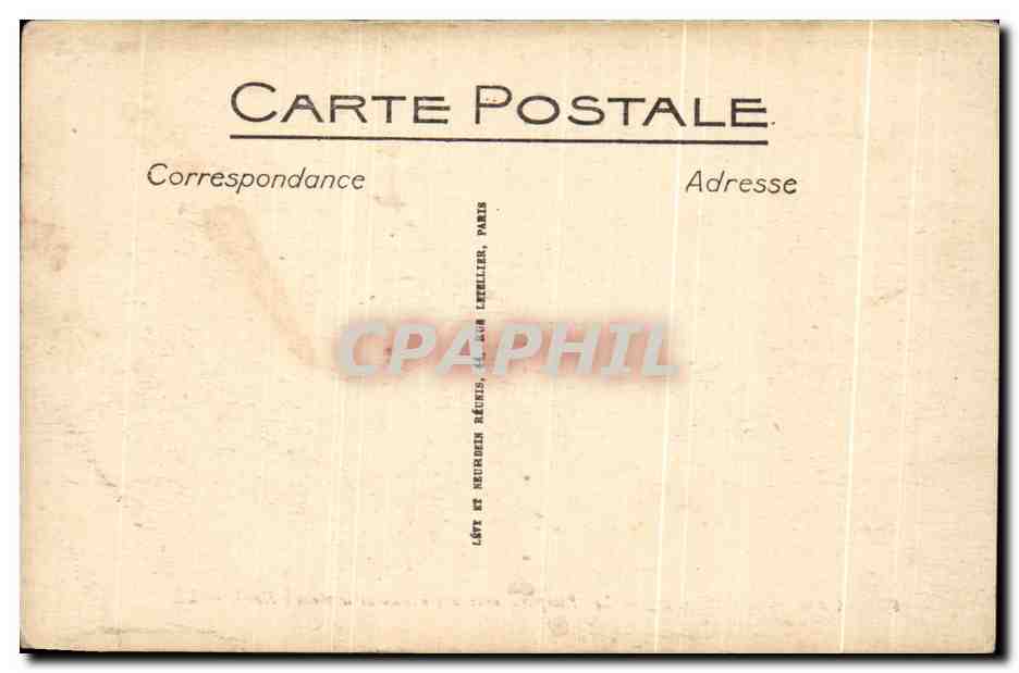 CPA Carcassonne Les Remparts Vers le Chateau et le Grand Hotel — Verso