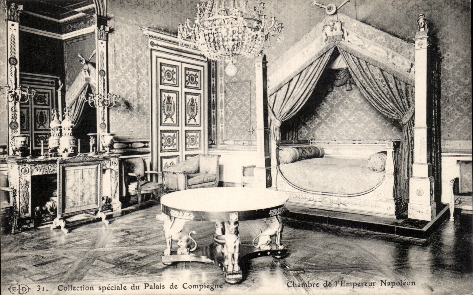 Chambre de l'Empereur Napoléon — Palais de Compiègne — Collection spéciale — E.D. 31