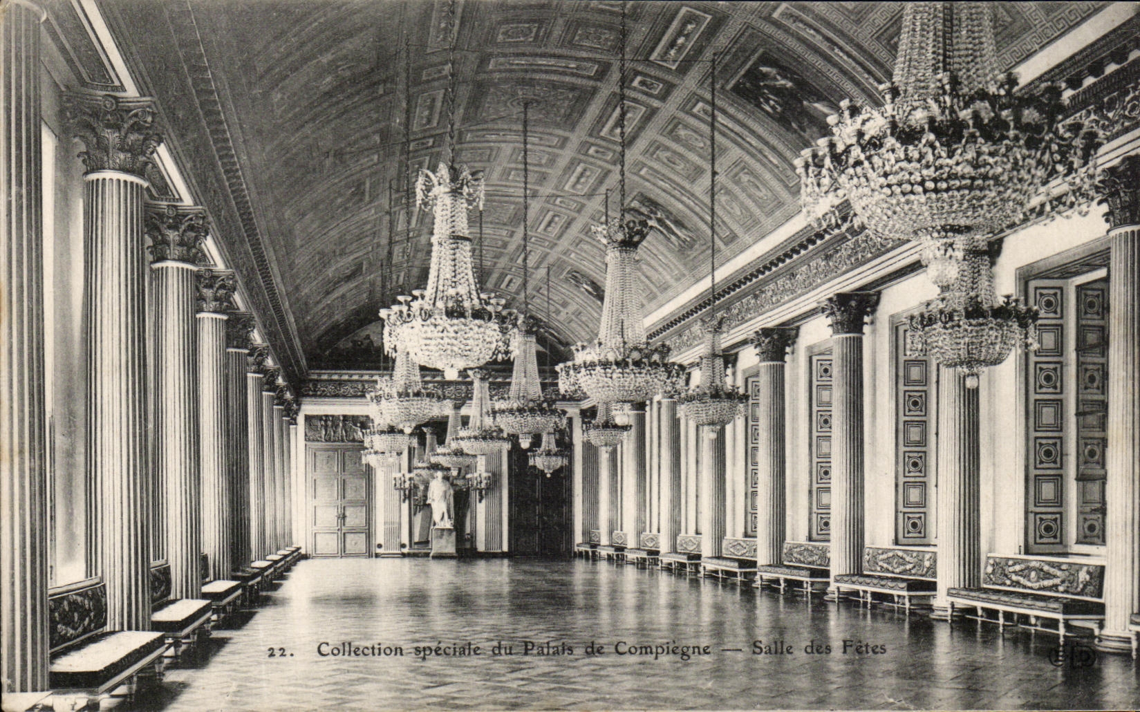CPA Palais de Complegne Salle des Petes