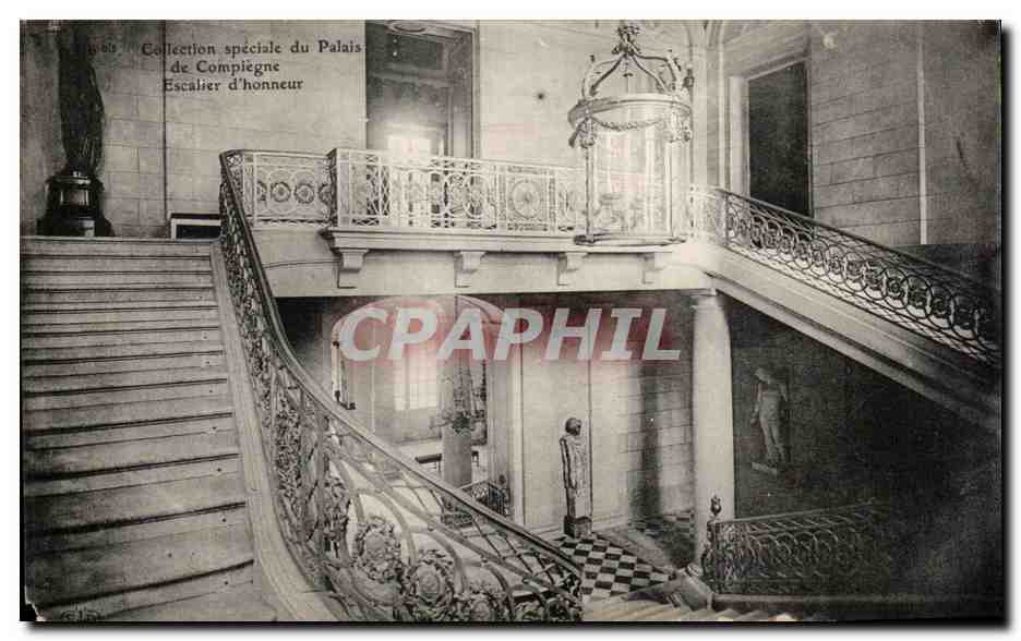 CPA Palais de Complegne Escalier d'honneur