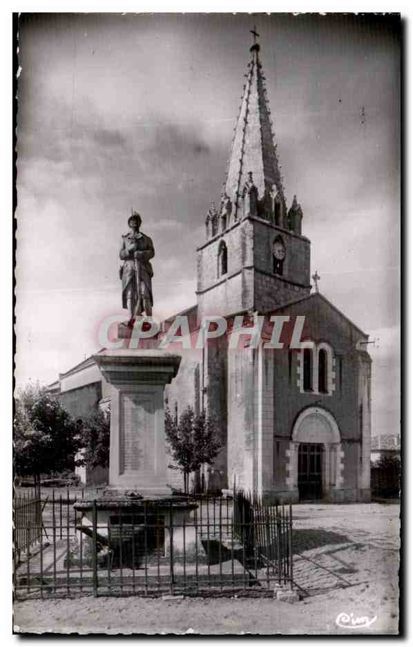 PERSAC (Vienne) — L'Église et le Monument aux Morts "C.M." — Photographie de Combléry