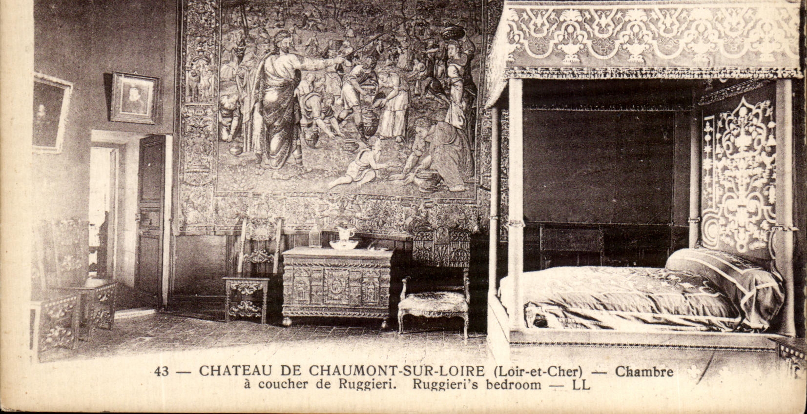 Chambre à coucher du Château de Chaumont-sur-Loire — Chambre de Ruggieri — LL