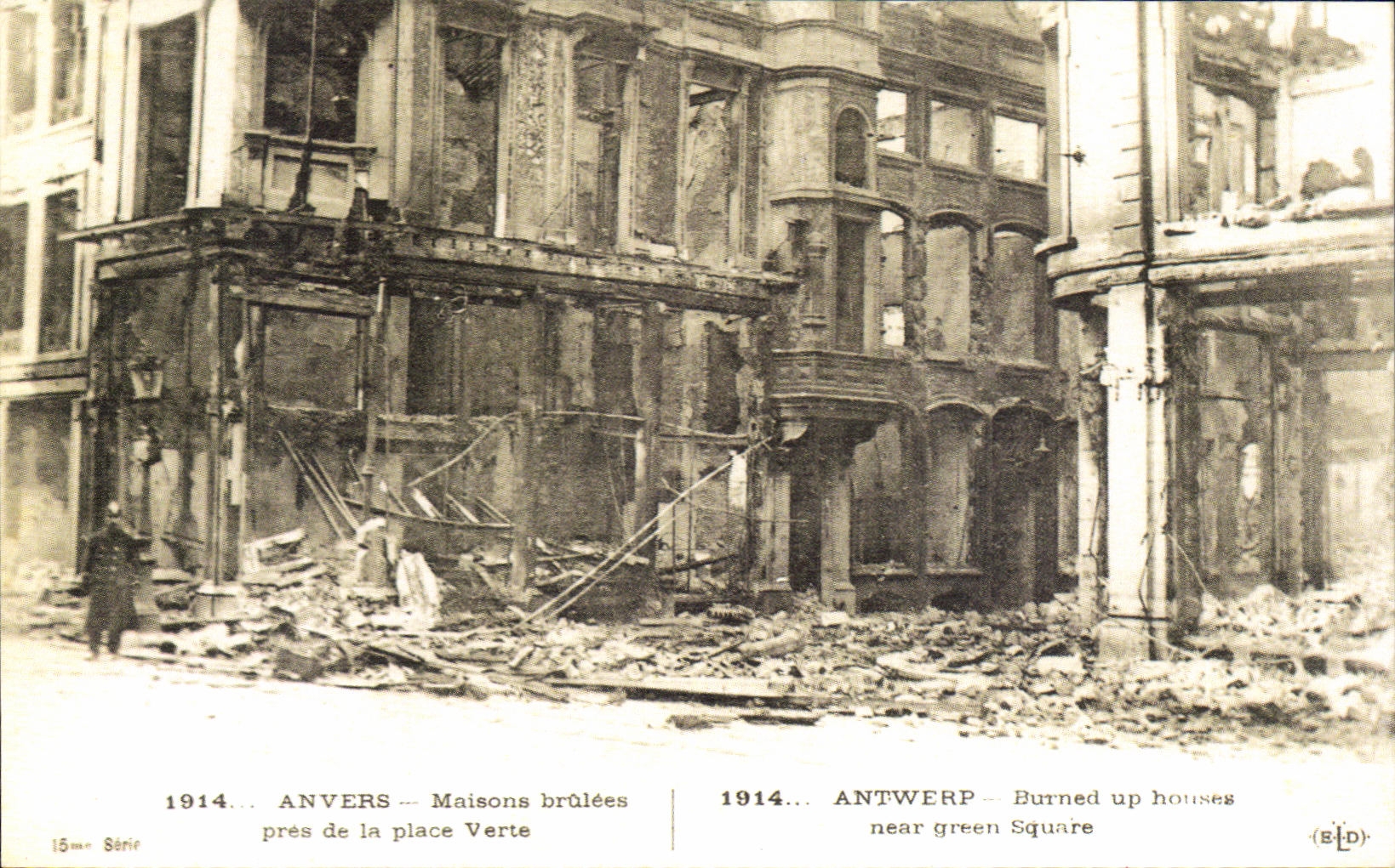 CPA Anvers Maisons Brulees Pres De La Place Verte Militaria 