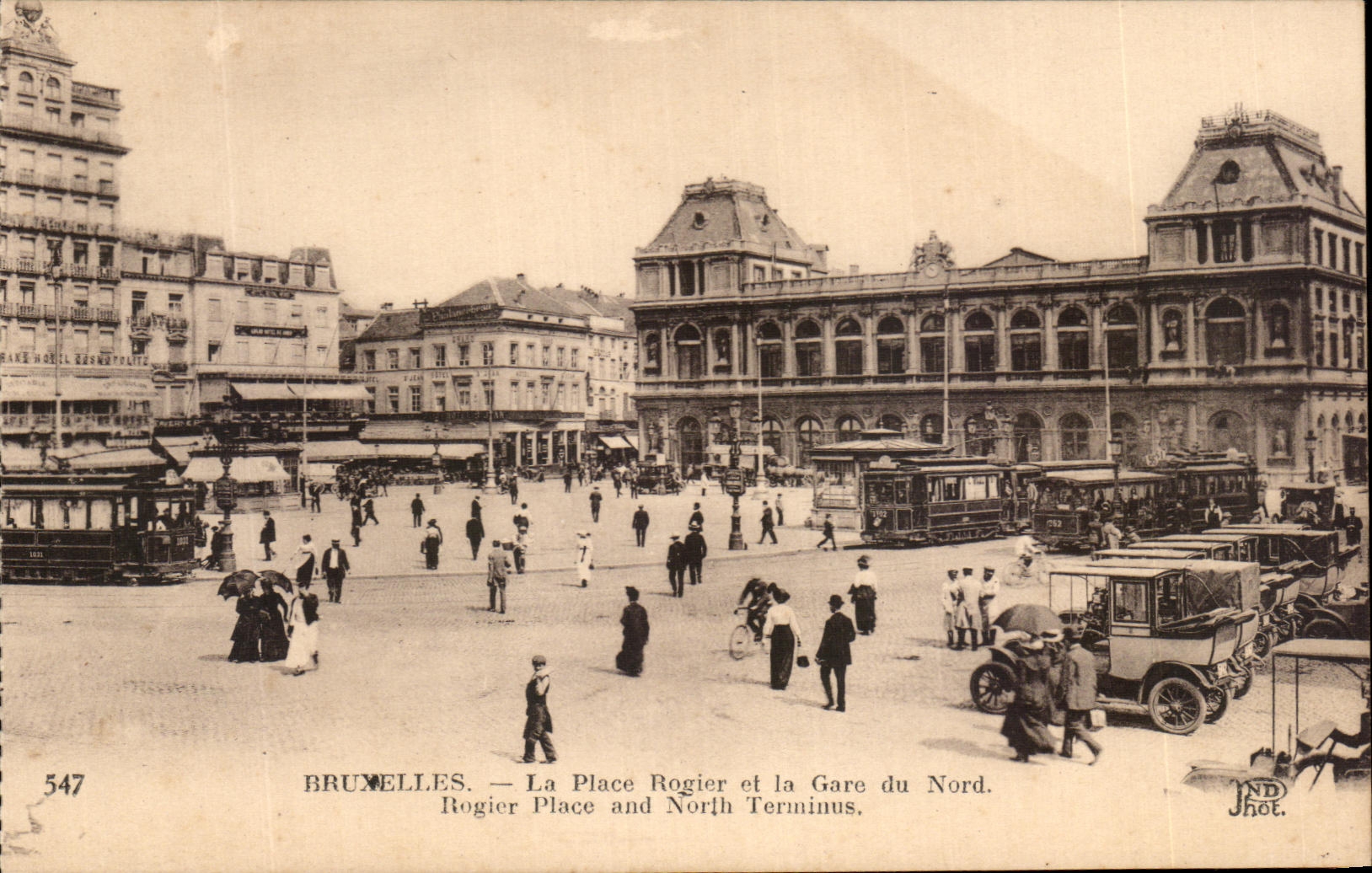 CPA Bruxelles La Place Rogier et la Gare du Nord