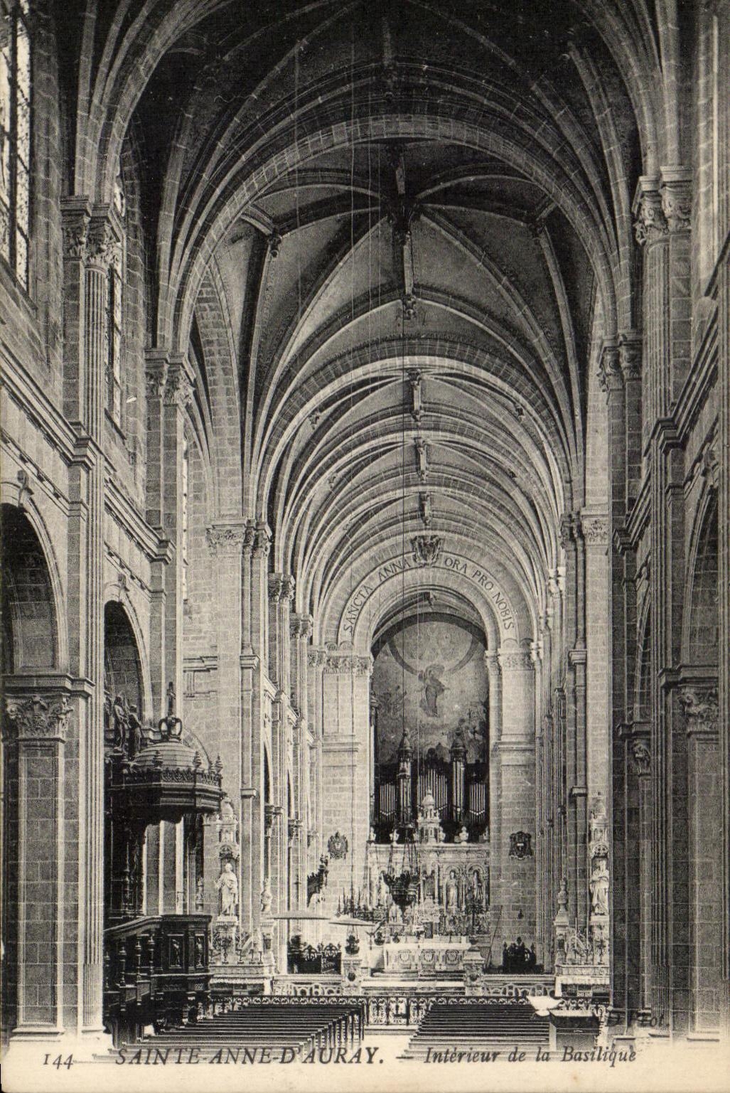 CPA Sainte Anne d'Auray Interieur de la Basilique orgue 