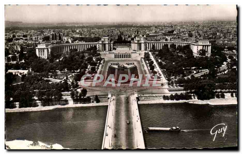 CPA Paris Et Ses Merveilles Les Jardins du Trocadero et le Palais de Chaillot