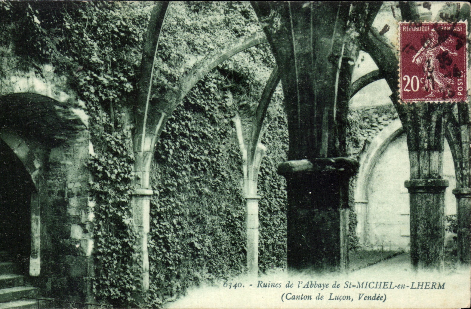 CPA Ruines De l'Abbaye St Michel En Lherm Canton de Lucon 