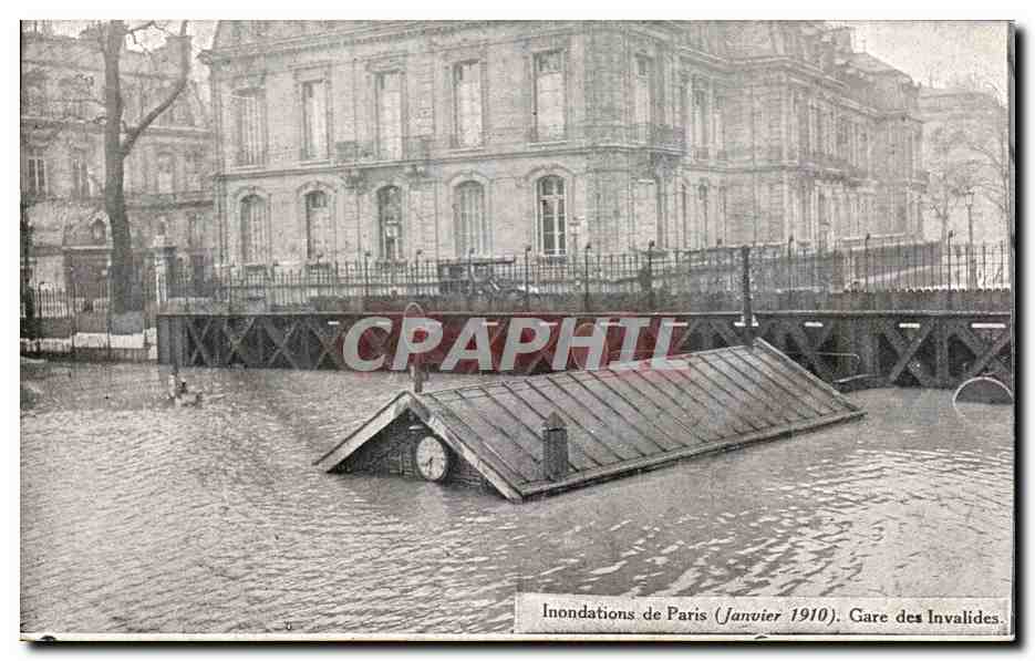 CPA Inondations de Paris Gare des Invalides