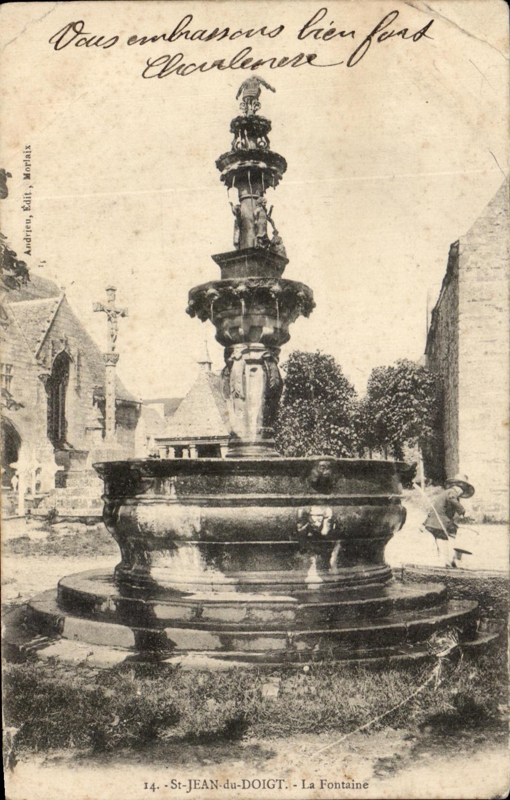 CPA St Jean du Doigt La Fontaine