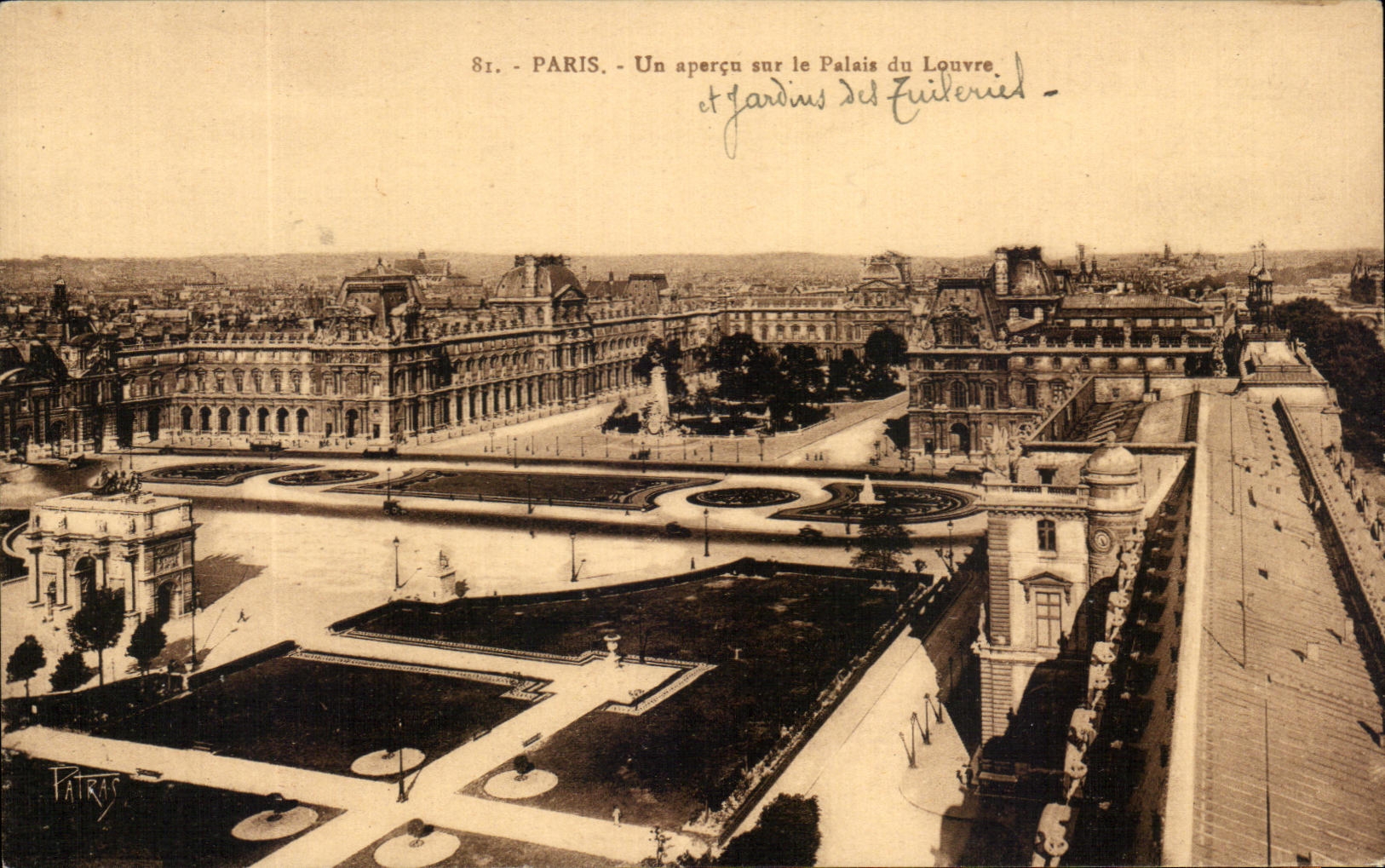CPA Paris Un apercu sur le Palais du Louvre