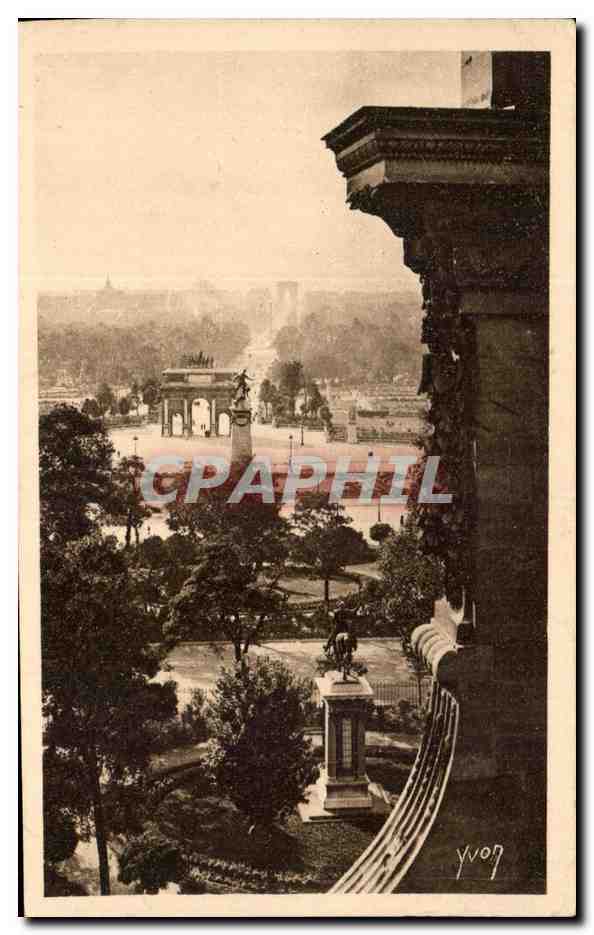 CPA Paris En Flanant Perspective sur le jardin des Tuileries et l'Arc de Triomphe Yvon 