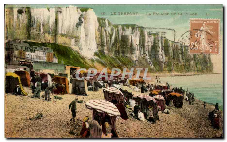 CPA Le Treport La Falaise et la Plage