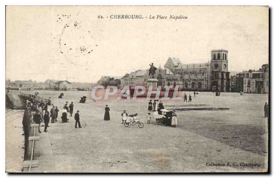 CPA Cherbourg La Place Napoleon 1er Velo Pecheurs 