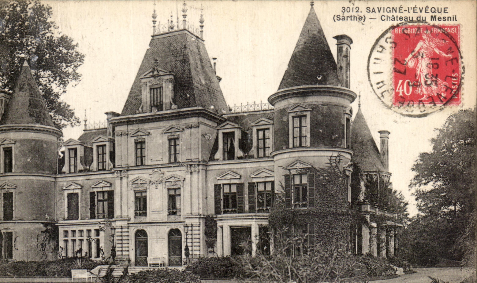 CPA Savigne L'Eveque Chateau du Mesnil