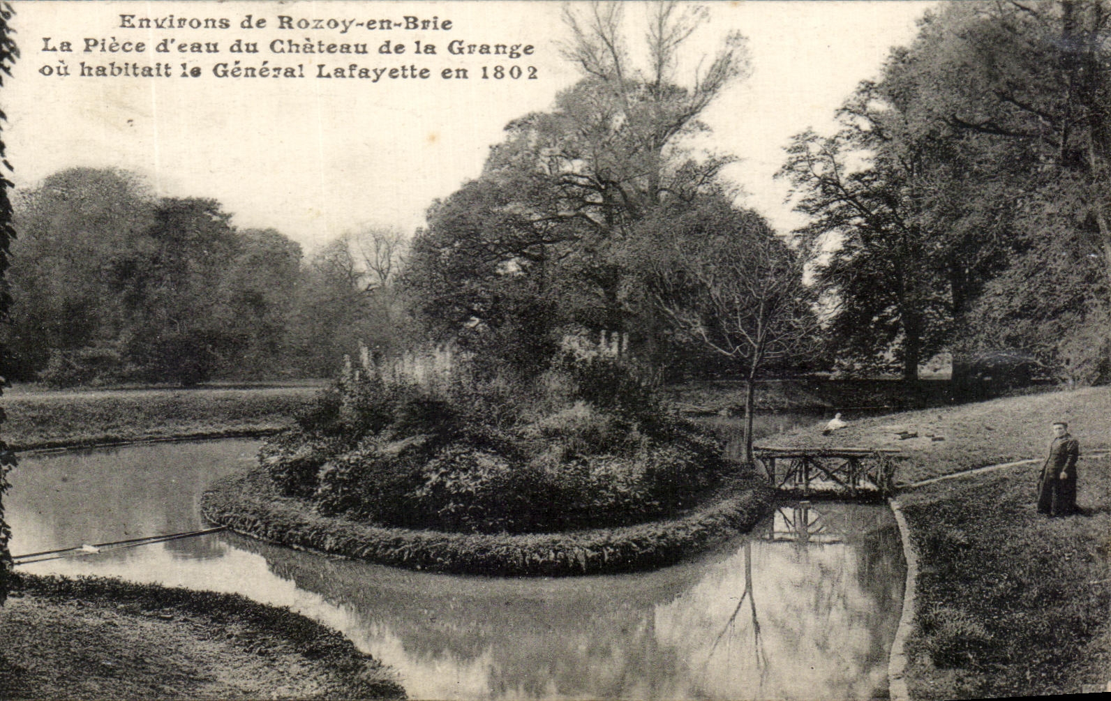 CPA Environs de Rozoy en Brie La Piece d'eau du Chateau de la Grange ou habitait le General Lafayette en 1802