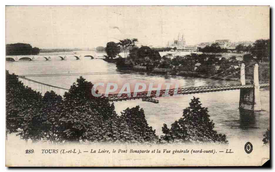CPA Tours La Loire le Pont Bonaparte et la Vue generale 