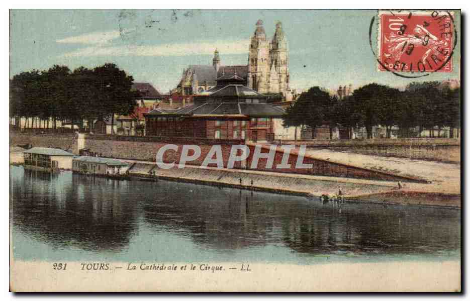 CPA Tours La Cathedrale et le Cirque