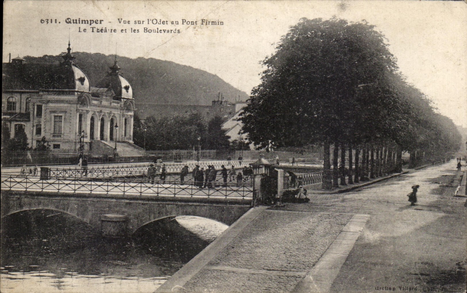 CPA Quimper Vue sur I'Odet au Pont Firmin Le Theatre et les Boulevards
