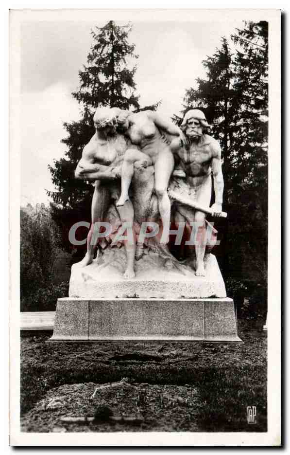 CPA Belfort Square Jean Jaures monument L'Age de Pierre