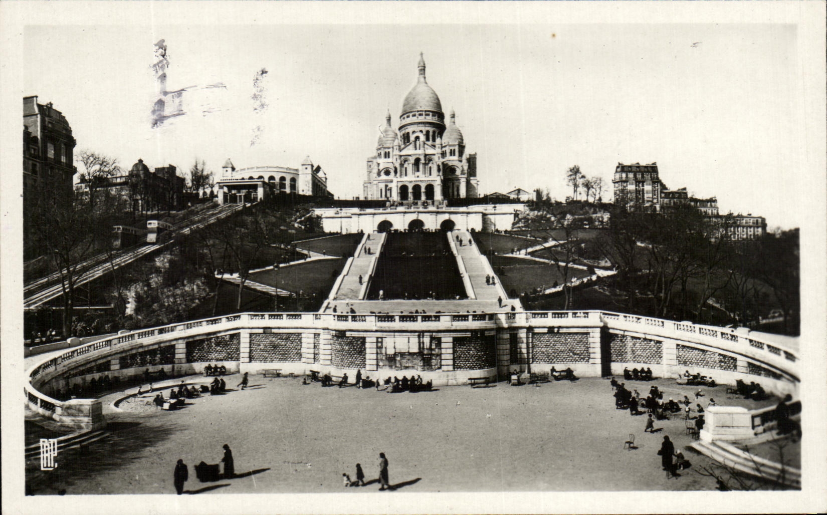 CPA Paris Basilique de Sacre Coeur de Montmatre